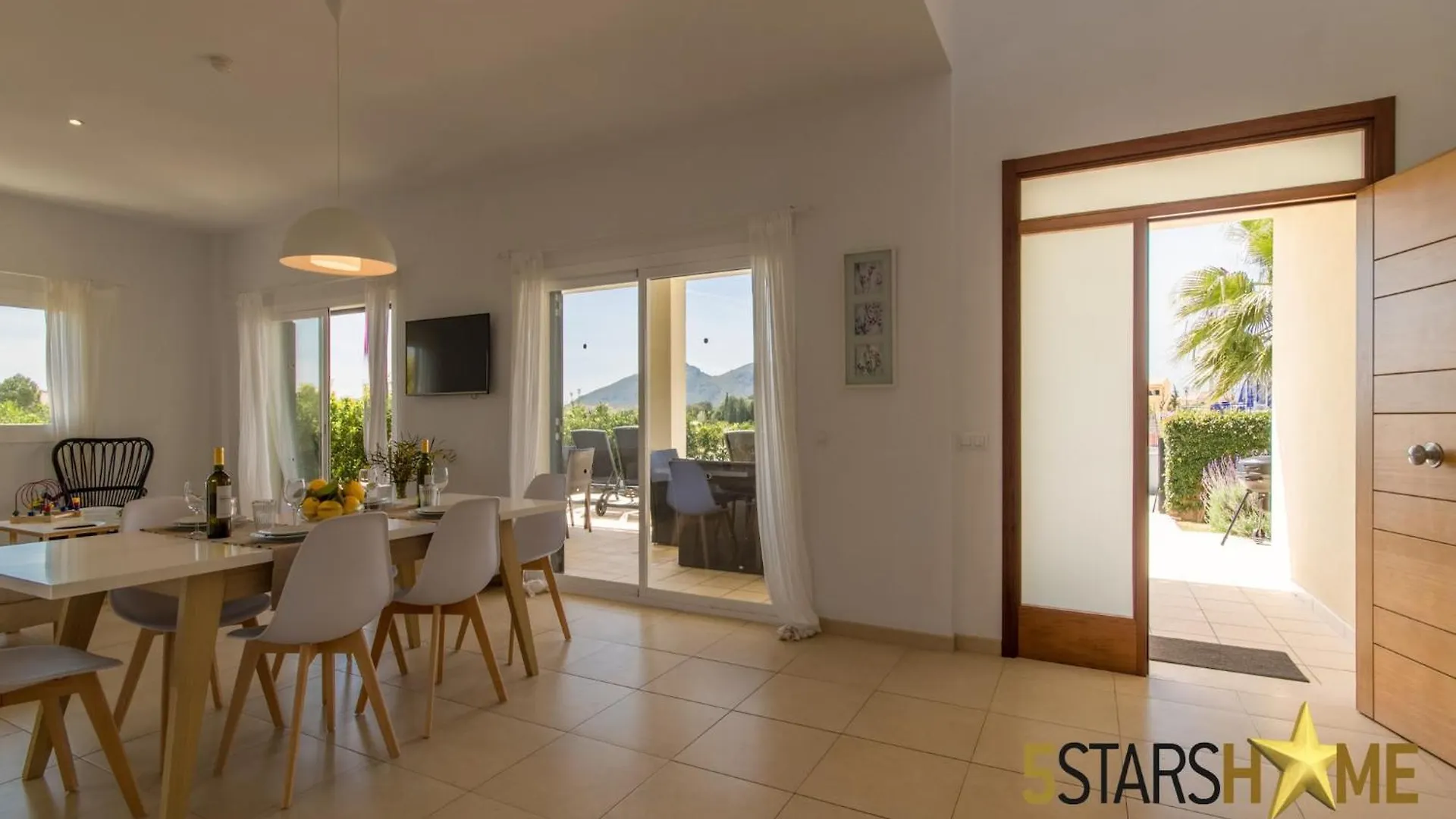 Modern Villa, 210M From Sandy Beach Alcúdia Villa