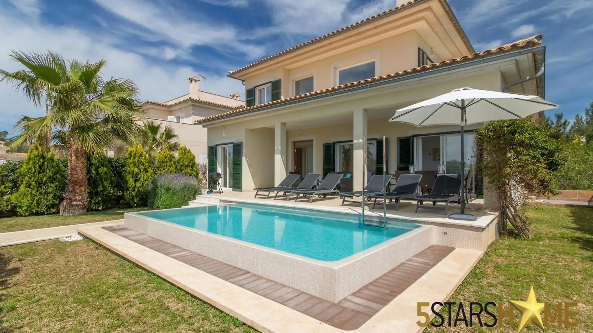 Villa Modern Villa, 210M From Sandy Beach Alcúdia