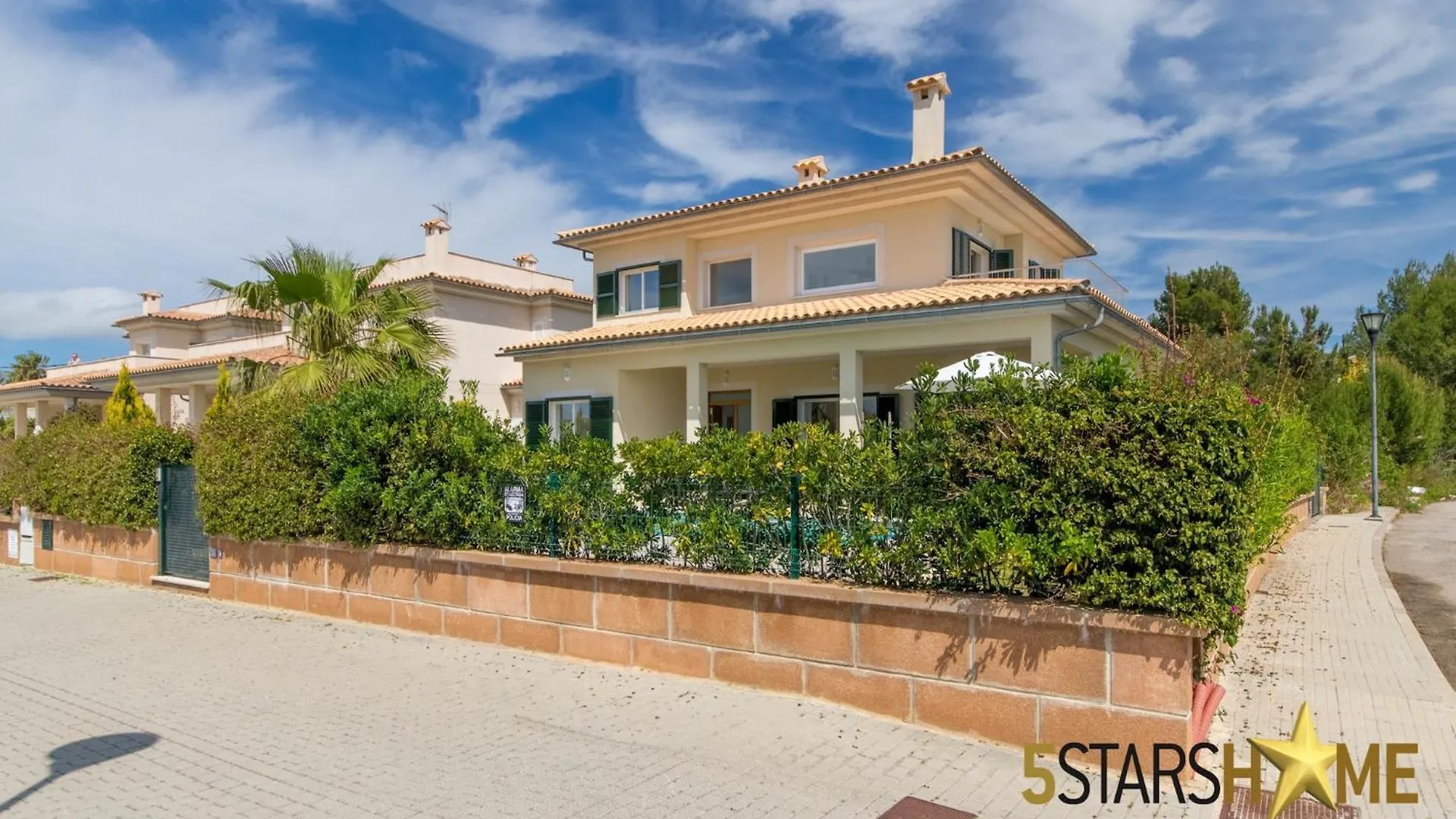 Villa Modern Villa, 210M From Sandy Beach Alcúdia Espanha